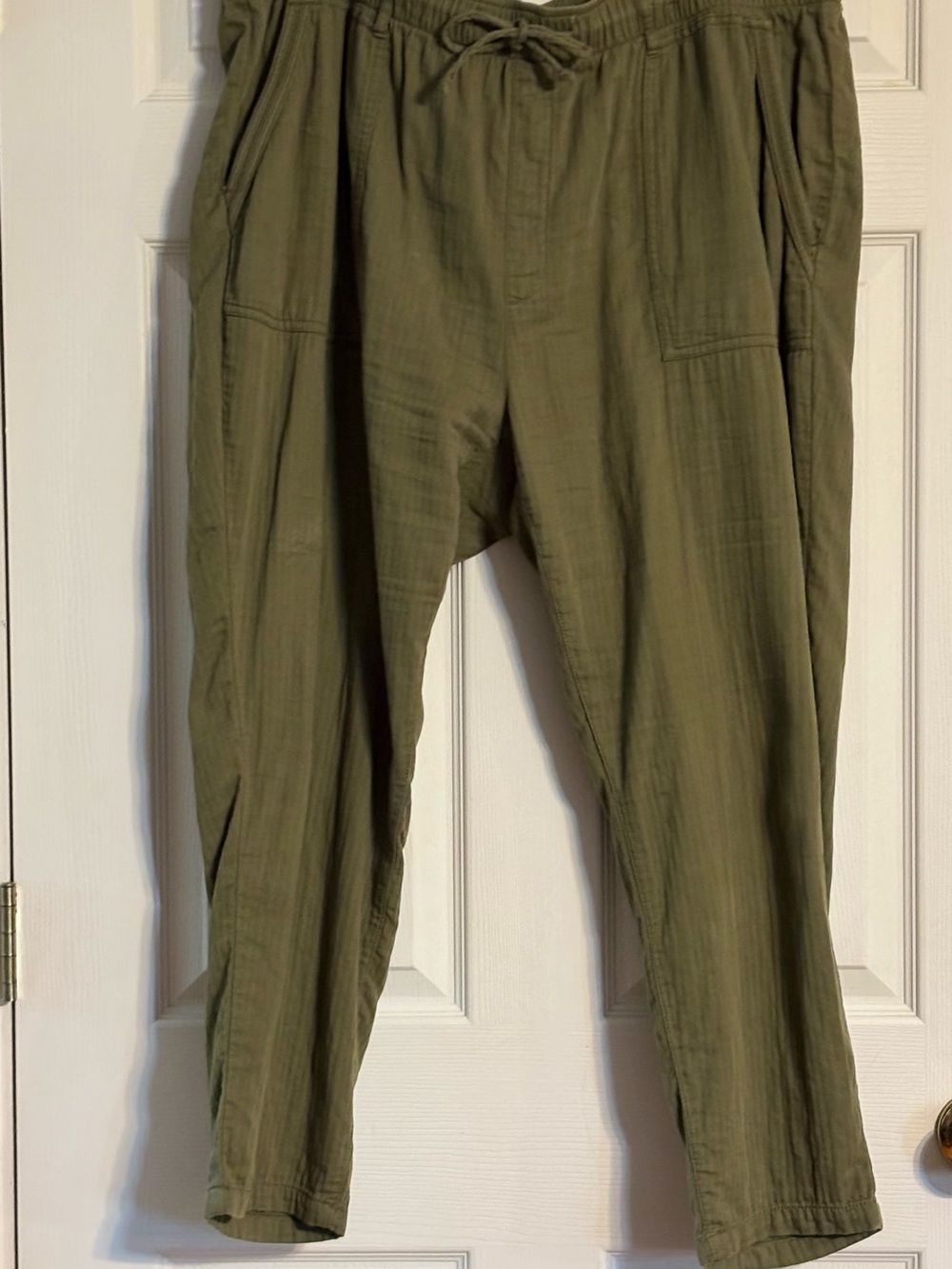 Women’s Old Navy OHigh-Waisted Olive Linen-Blend Straight Ankle Pants